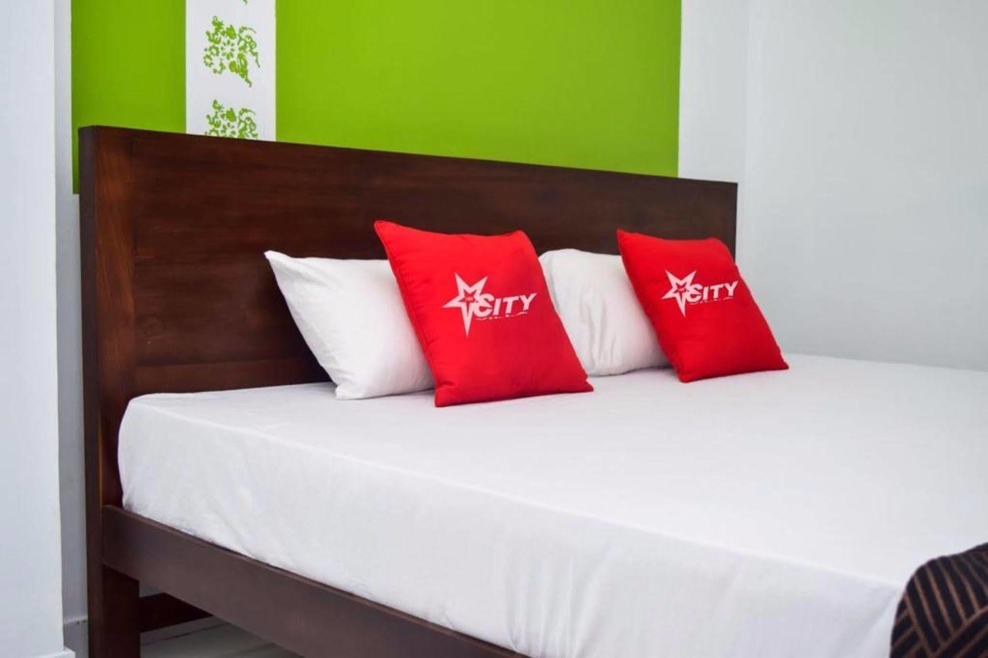 Star City Villa Colombo Eksteriør billede